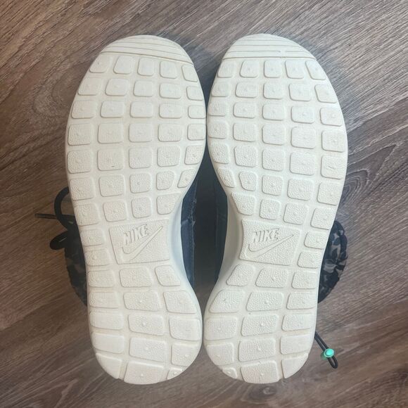 Nike Roshe One Hi Liberty QS Obsidian Sneaker Boot Blue White Womens‎ US 8 - Picture 8 of 9